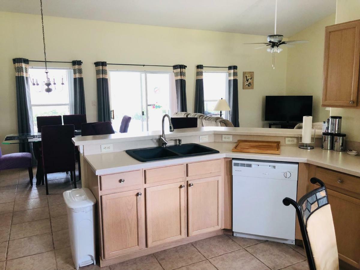 Robin'S Nest Villa Орландо Екстериор снимка